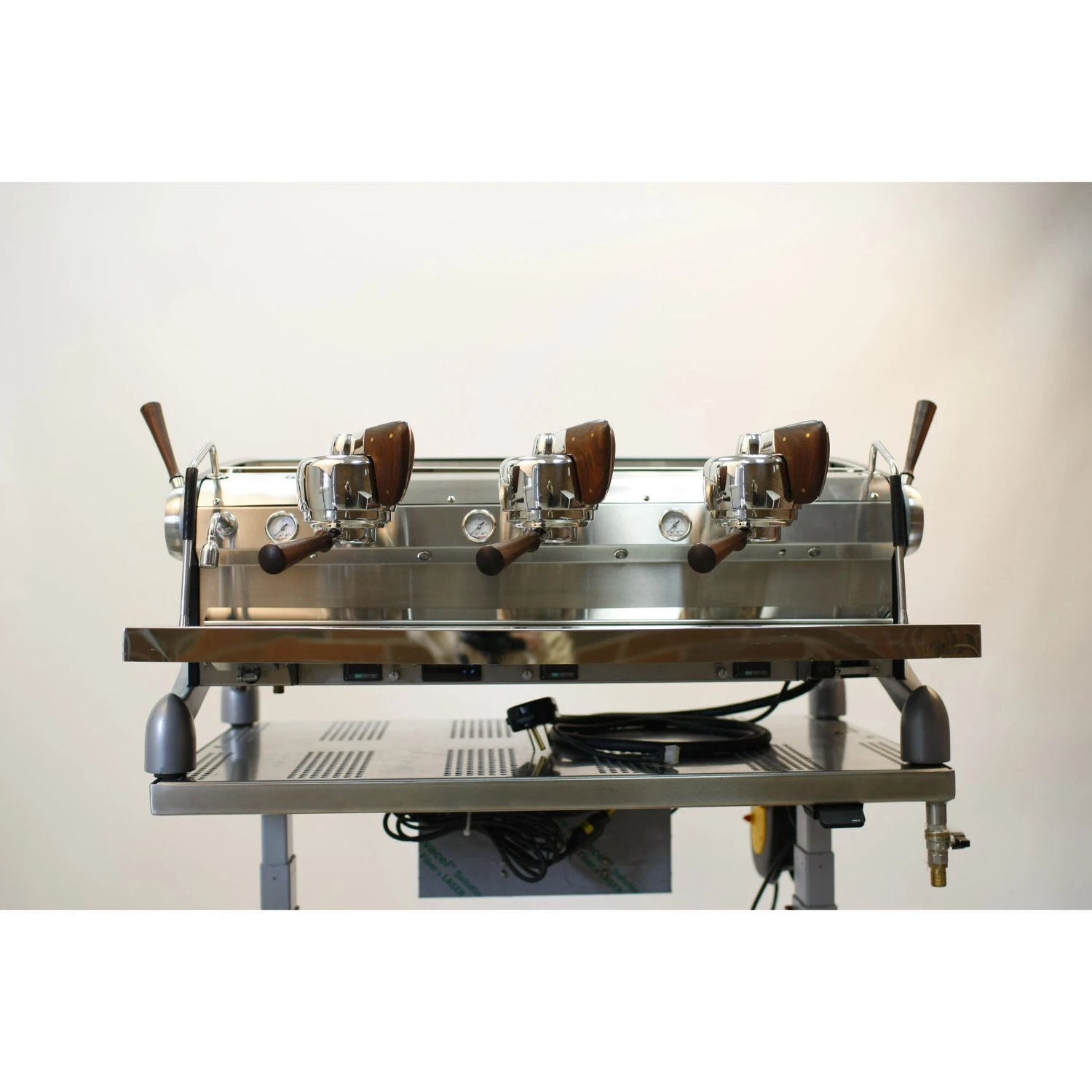 REFURBISHED Slayer Espresso V3 3 Group Volumetric Espresso Machine - Black 6 REFURBISHED Slayer Espresso V3 3 Group Volumetric Espresso Machine - Black - Image 4