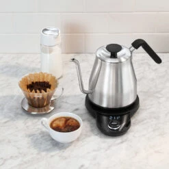 OXO Adjustable Temperature Gooseneck Electric Kettle -Delicious Coffee coffee brochure 8717100 ke gooseneck kettle