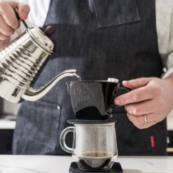 Kalita Style 102 Ceramic Coffee Dripper - Black -Delicious Coffee wave 102 black 3